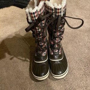Sorel snow boots